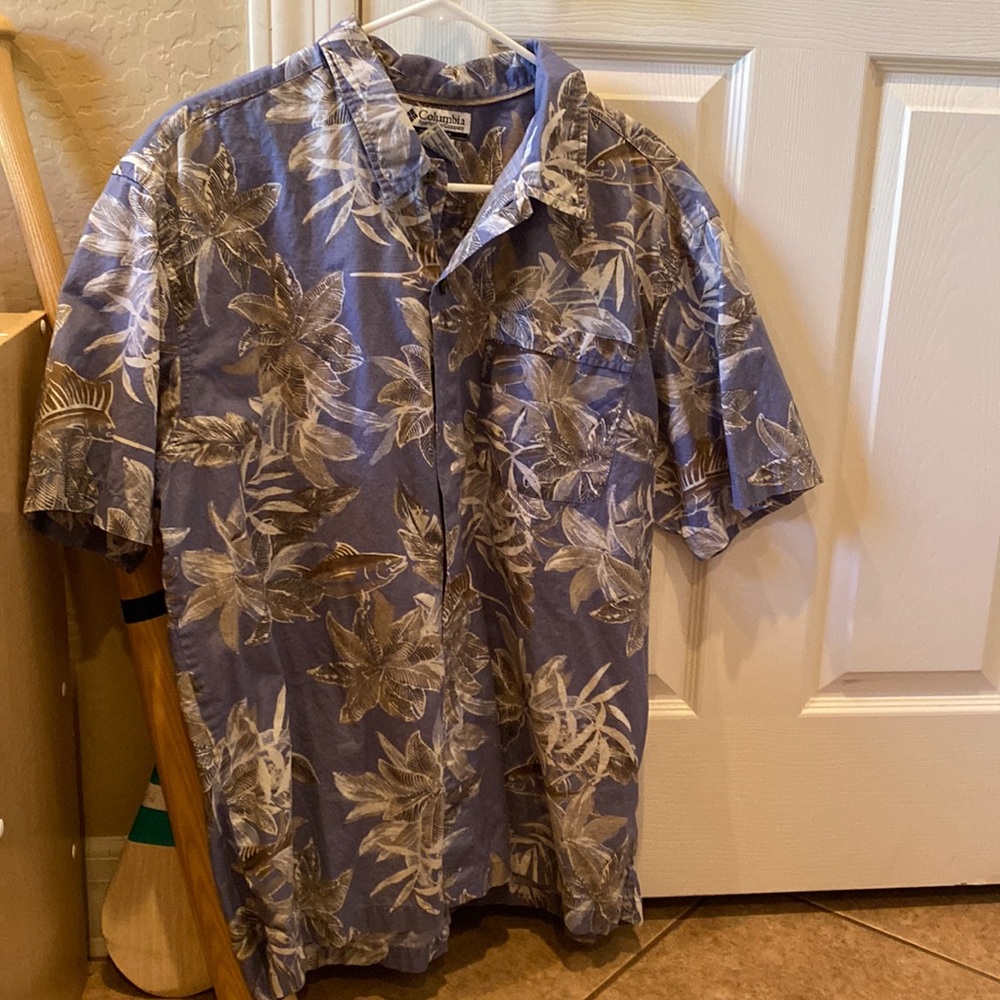 Columbia Hawaiian shirt sportswear fishing beach button up palm trees blue large